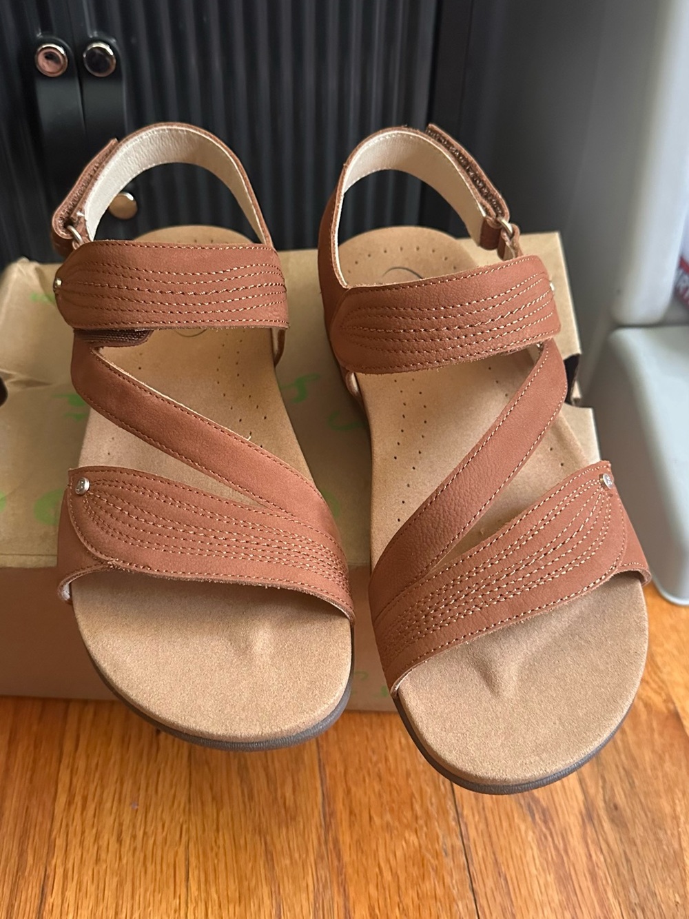 BCSTUDIO WOMENS COMFORTABLE LEATHER ORTHOPEDIC SANDALS WITH ARCH SUPPORT